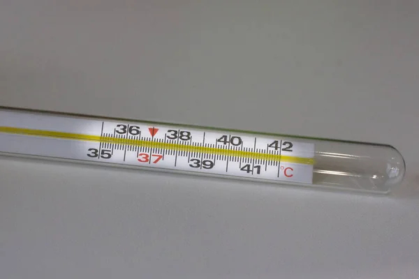 Normale Temperatur Gesunder Körper Quecksilberthermometer Genesung Nach Krankheit Gibt Kein — Stockfoto