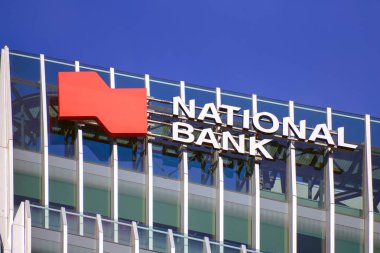 Vancouver, Kanada - 4 Mart 2020: Vancouver şehir merkezindeki Ulusal Banka. Kanada 'nın en büyük altıncı ticari bankasıdır ve merkezi Montreal' dedir.. 