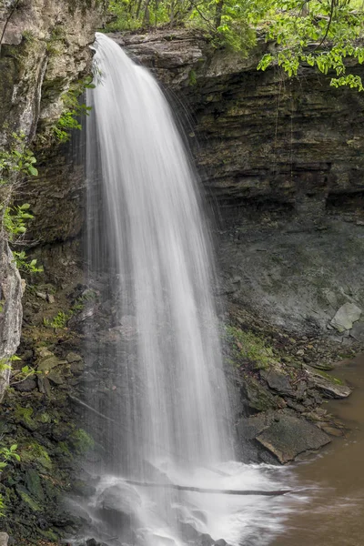 Neben den Charleston Falls - ohio — Stockfoto