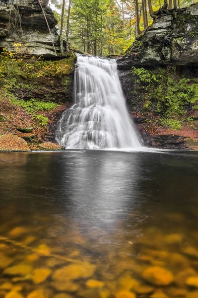 Sullivan Falls reflectie — Stockfoto