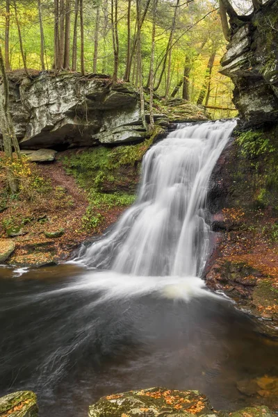 Sullivan Falls herfst — Stockfoto