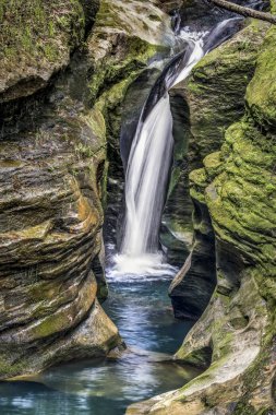 Robinson Falls adlı Boch içi boş