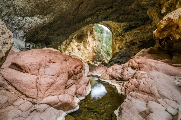 Tonto Natural Bridge — Stockfoto