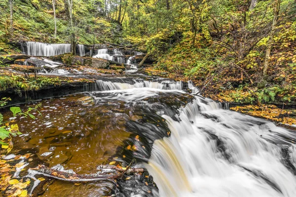 Herfst bij Delaware Falls — Stockfoto
