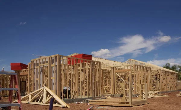 Nový dřevěný domov — Stock fotografie