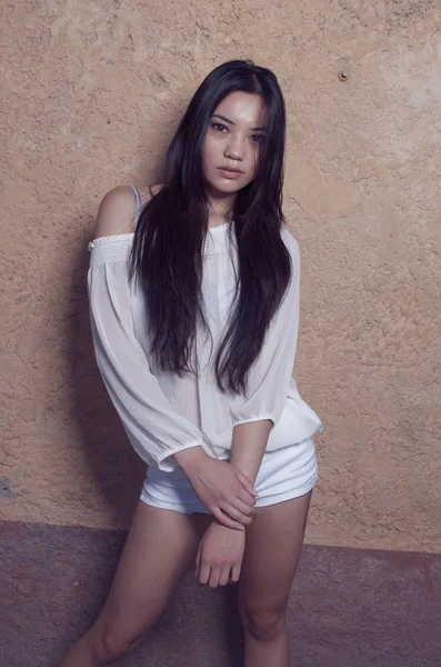 Piękny Stylowy Model Asian Mody Strzelać — Zdjęcie stockowe