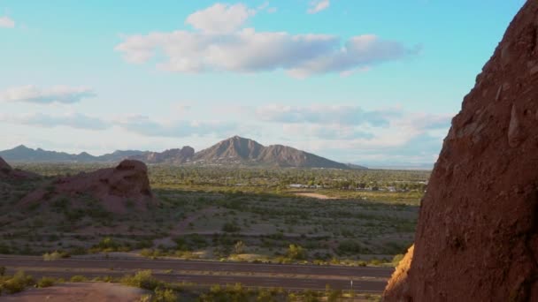 Pohled Camelback Mountain Papago Park Směrem Sever Směrem Phoenix Scottsdale — Stock video