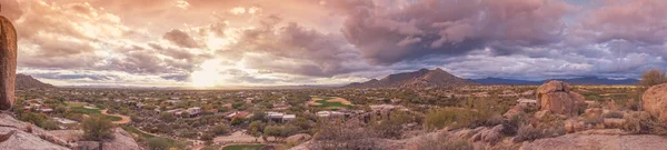 Vista Con Vistas Valle Con Hermoso Paisaje Nublado Atardecer — Foto de Stock