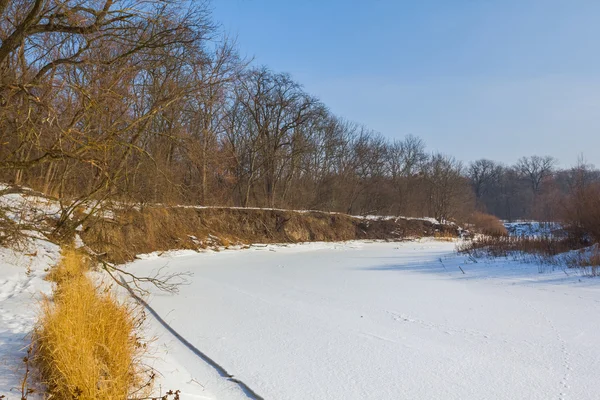 Winter frozen river turn landscape — Stock Photo, Image