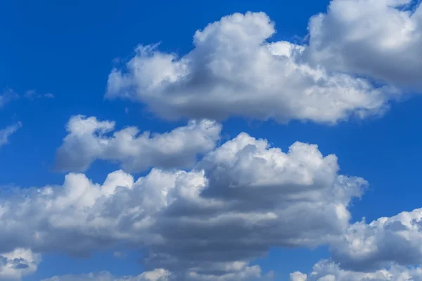 Blue cloudy sky background — Stock Photo, Image