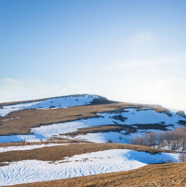 Kış dağ ridge sahne