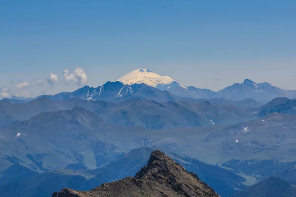 Scénu Elbrus mount, Kavkaz Rusko — Stock fotografie