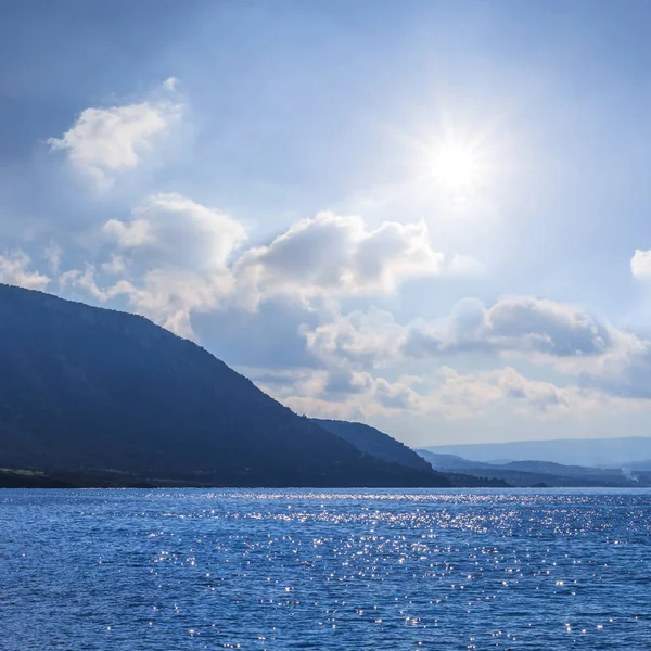 Hete zomer zeezicht — Stockfoto