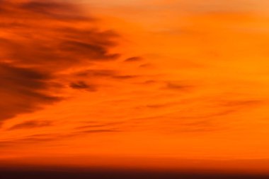 dramatik akşam kırmızı gökyüzü arka plan