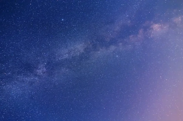 Nachthimmel mit Milchstraße — Stockfoto