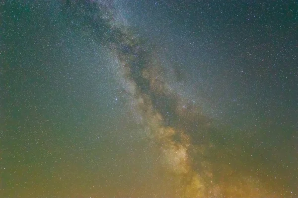 Céu estrelado noite com forma leitosa — Fotografia de Stock