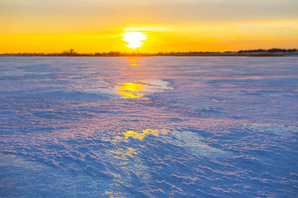 Zimní jako prostý v západu slunce — Stock fotografie