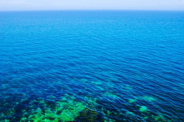 Изумрудный Морской Пейзаж — стоковое фото