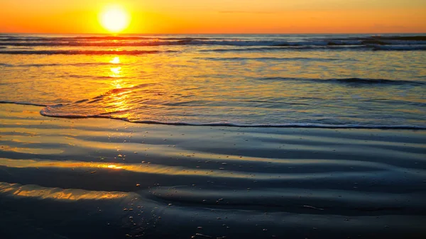 Ruhige Meeresküste Bei Sonnenuntergang Landschaft Freien — Stockfoto