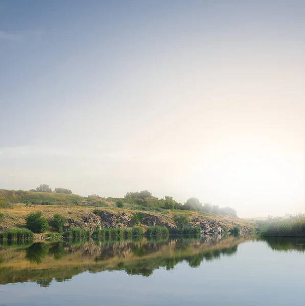 Quiet River Stony Coast Sunrise — Stock Photo, Image