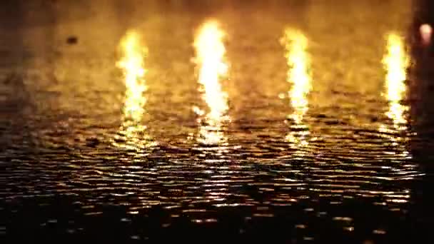Reflections of street lights on the water. — Stock Video