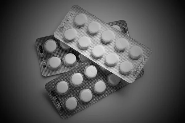 Medicina compresse in bianco e nero — Foto Stock