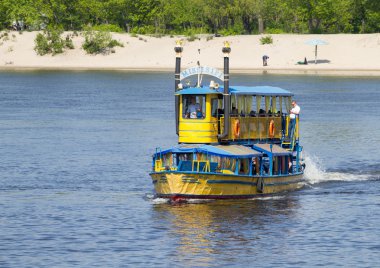 Turistik zevk tekneler