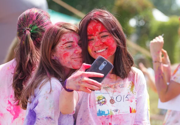 Festival Holi color correr en Kiev — Foto de Stock