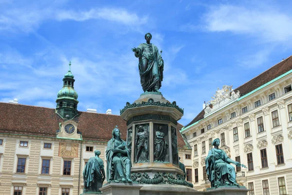 Monumento ao Imperador Franz I em Viena . — Fotografia de Stock