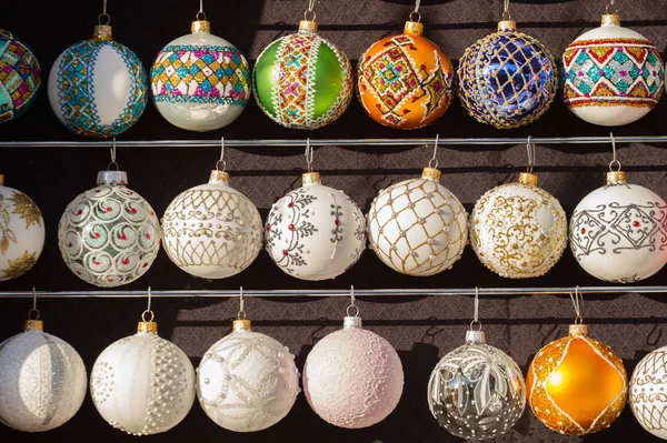 Christmas balls in a street market — Stock Photo, Image