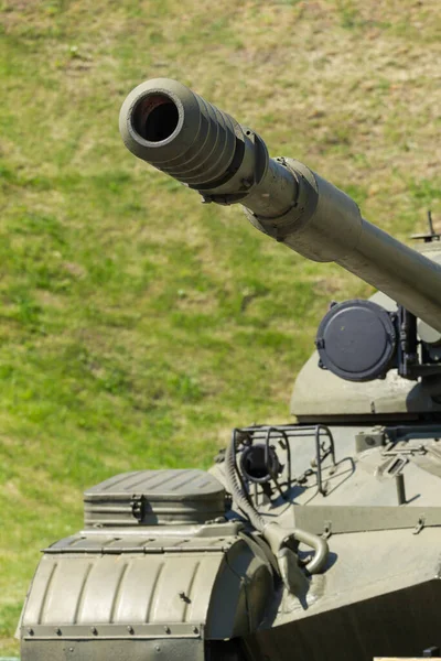 Oude Militaire Tank Donkergroene Camouflage — Stockfoto