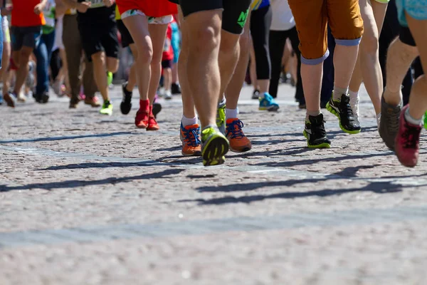 Kiev Ucrânia Junho 2015 Atletas Pernas Correndo Meia Maratona Chestnut — Fotografia de Stock