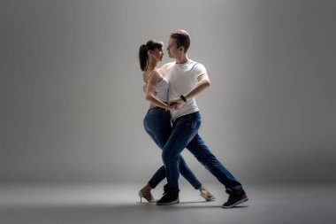 Çift dans sosyal danse