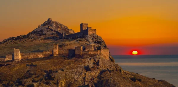 Genua Fort op de Krim — Stockfoto