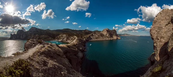 Kozmetikai jellegű tengeri táj Crimea — Stock Fotó