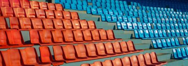 Futbol Stadyumu üzerinde duruyor 