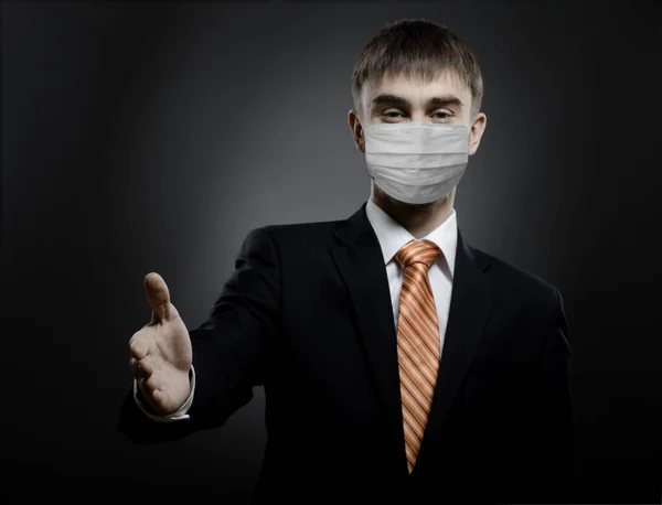 Üzletember Orvosi Maszk Kinyújtja Kezét Kézfogás Koncepció Coronavirus Covid Járvány — Stock Fotó