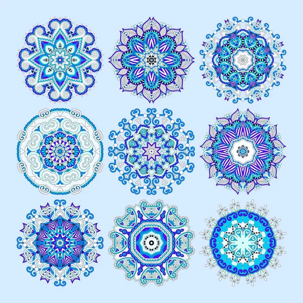 Blue circle lace ornament, round ornamental geometric doily patt — Stock Vector