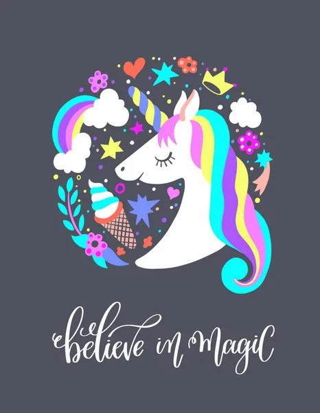 Creer en la magia - cartel de arte con unicornio — Archivo Imágenes Vectoriales