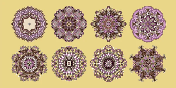 Набор из 8 кругов paisley шаблон зимних снежинки дизайн — стоковый вектор