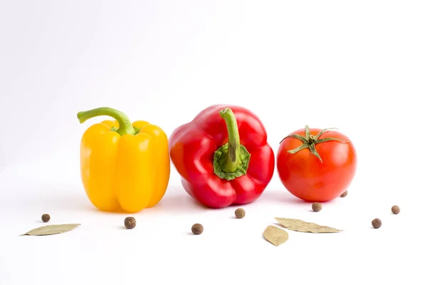 Fresh vegetables on a white background. Composition from vegetab — Stock Photo, Image