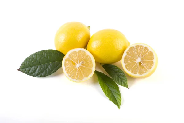 Citrons Avec Des Feuilles Sur Fond Blanc Citrons Frais Sur — Photo