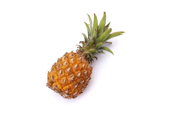 Ananas Auf Weißem Hintergrund Saftige Ananas Nahaufnahme Auf Einem Isolierten — Stockfoto