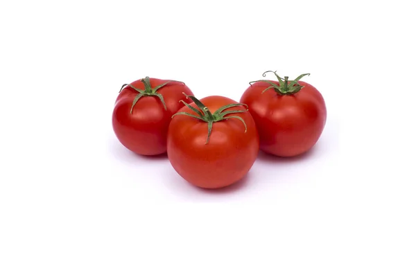 Tomates Isolados Sobre Fundo Branco — Fotografia de Stock