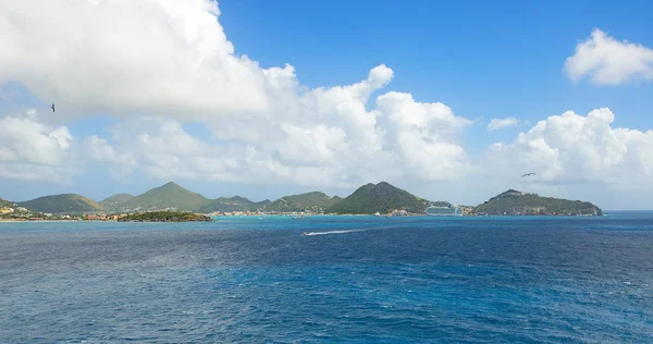 Simpson Bay ve büyük Bay - Philipsburg Sint Maarten - Karayip tropik ada