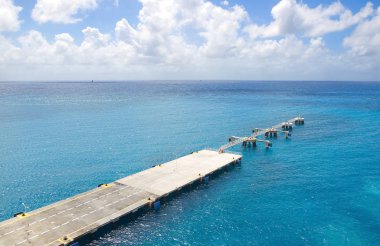 Simpson Bay ve büyük Bay - Philipsburg Sint Maarten - Karayip tropik ada