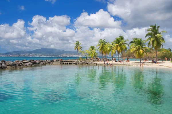 Anse Mitan - Martinica - Isla tropical del mar Caribe —  Fotos de Stock