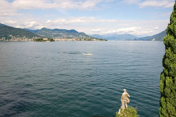 Insulele Borromee - Insula Mamă (Isola Madre) pe Lacul Maggiore - Stresa - Italia — Fotografie, imagine de stoc