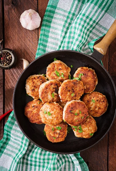 Juicy delicious meat cutlets in pan — Stock Photo, Image