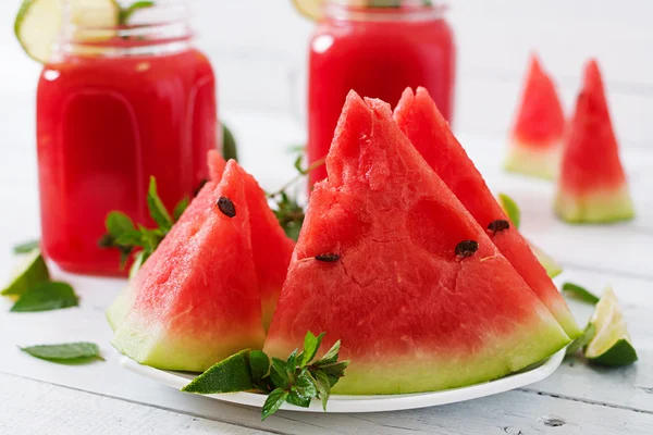Fresh watermelon smoothies — Stock Photo, Image